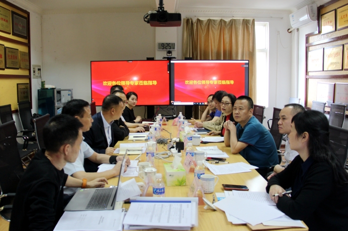 評審現(xiàn)場 評審現(xiàn)場